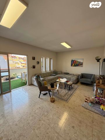 מדורגי המצודה 