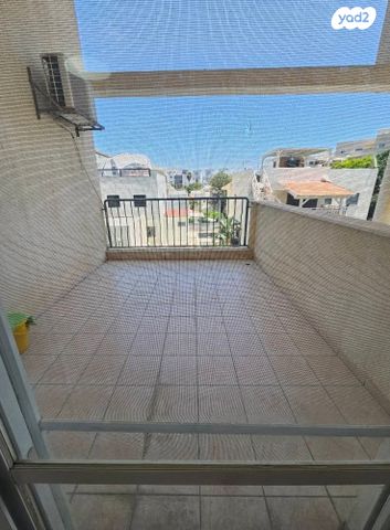 דירה, ז'בוטינסקי 58, עיר, מרכז העיר, נהריה