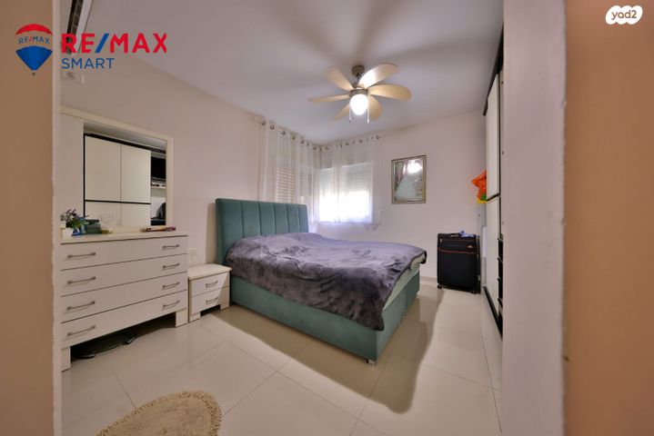 דירת גן, אצ"ל, אלמוגים, קרית ים