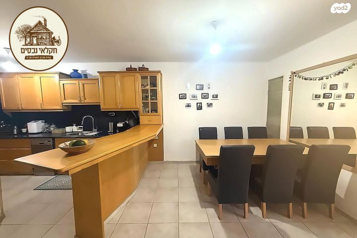 בית פרטי/ קוטג', האלון, פרדסיה, פרדסיה