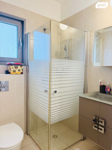 דירת גן, אליהו בן חור, הדר המושבות החדשה / אם המושבות החדשה, פתח תקווה