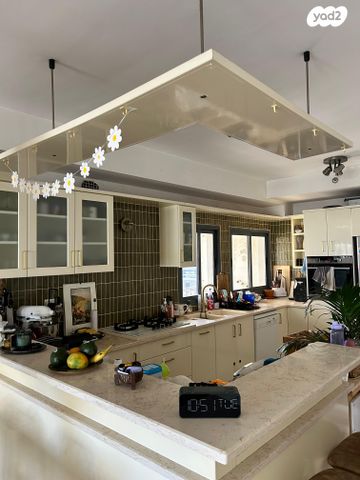 דירה, שדרות בן גוריון, גלי הים, נתניה