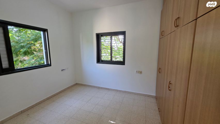 דירה, קרית יערים, רמת השרון