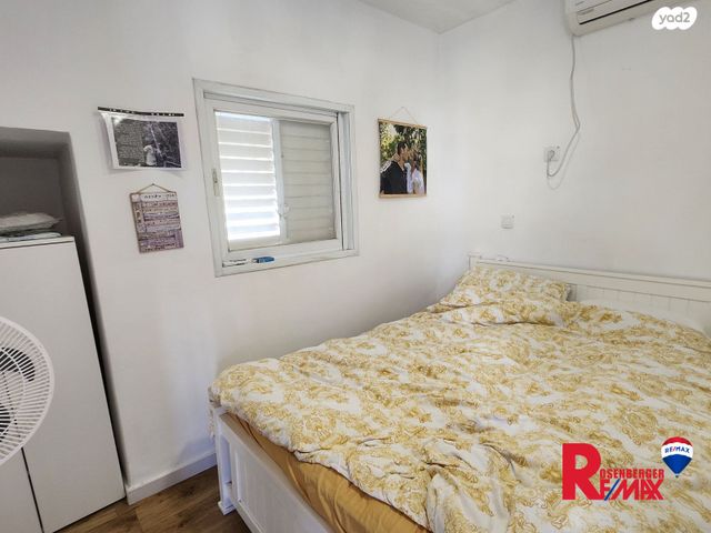 גג/ פנטהאוז, חיים סירני 25, נווה רמז, חולון