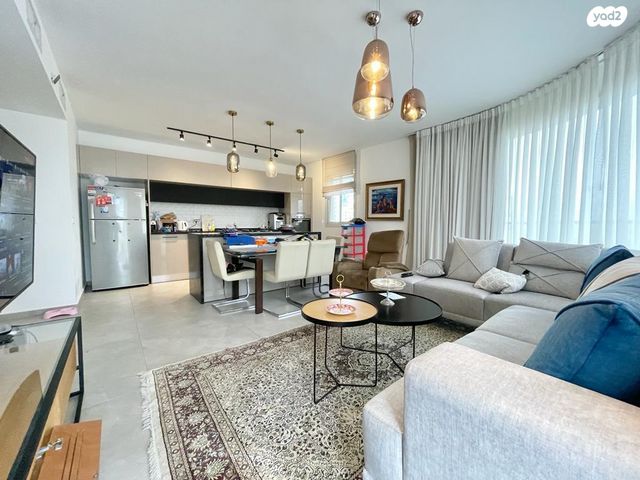 דירה, שכונת הראשונים, רמת גן