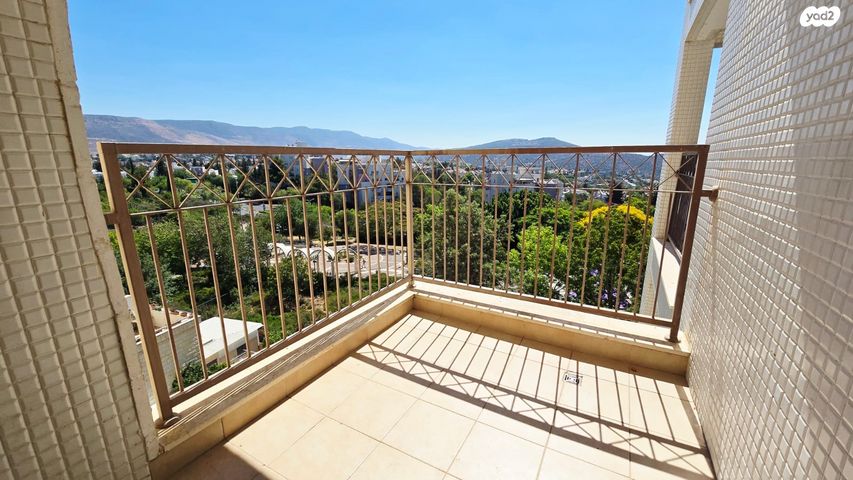 דירה, שער הגיא, רמת רבין, כרמיאל