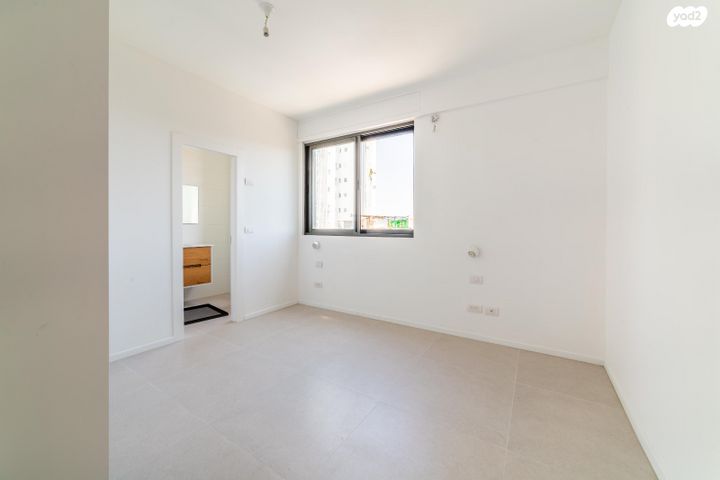 דירה, גוש עציון, יד אליהו, תל אביב יפו