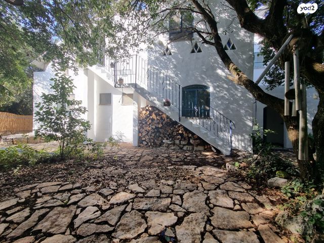 בית פרטי/ קוטג', אבירים