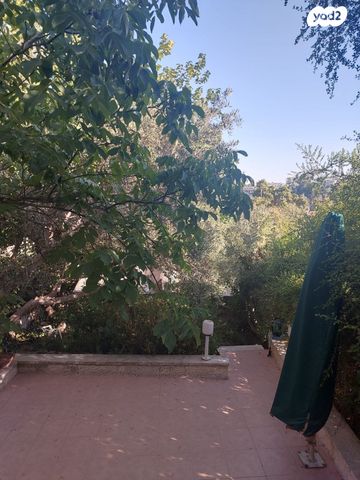 בית פרטי/ קוטג', מבשרת ציון