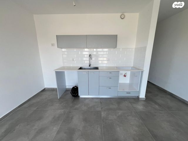 דירה, דרך שלמה, נווה שאנן, תל אביב יפו