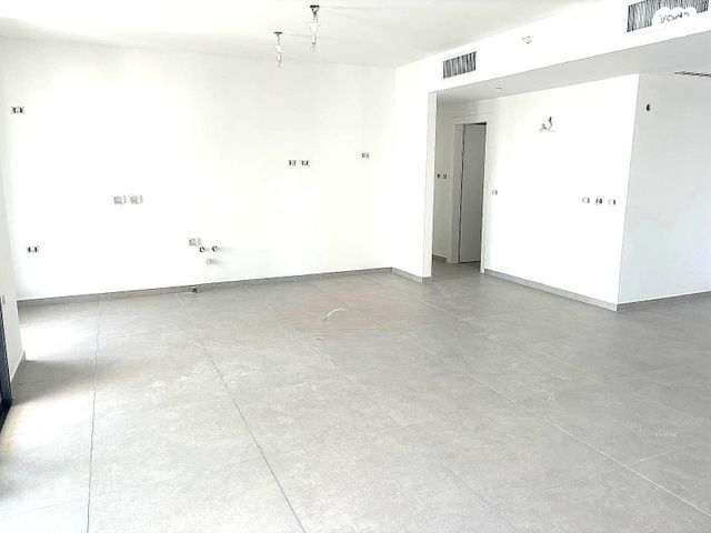 דירה, הוד השרון