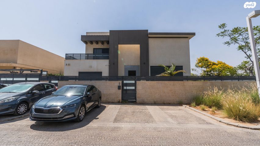 בית פרטי/ קוטג', יוסף זריצקי 2, נווה מנחם, באר שבע