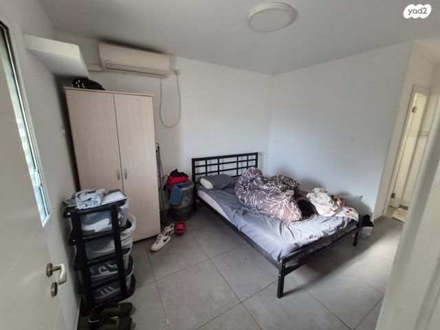 דירה, ש"י עגנון, קרית ביאליק