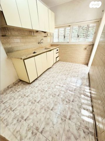 דירה, דרך הטייסים, נווה חן, תל אביב יפו