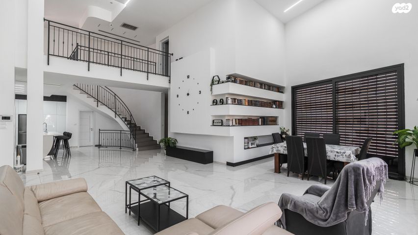 בית פרטי/ קוטג', יוסף זריצקי 2, נווה מנחם, באר שבע