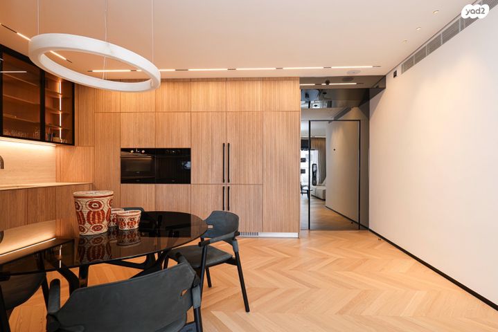 גג/ פנטהאוז, אייזיק רמבה 7, נוף הטיילת, נתניה