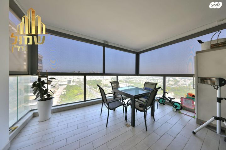 דירה, הפקאן, הפרפר, קרית ביאליק