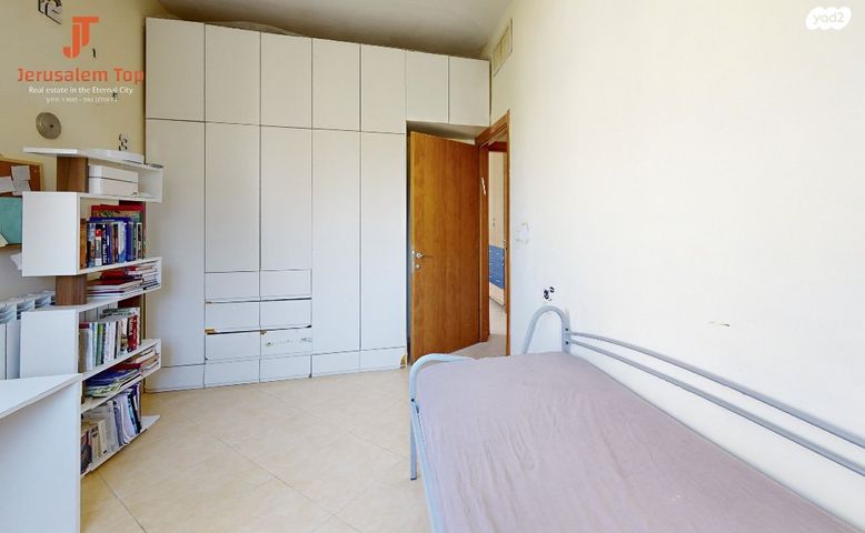 דופלקס, הרב עוזיאל, בית וגן, ירושלים