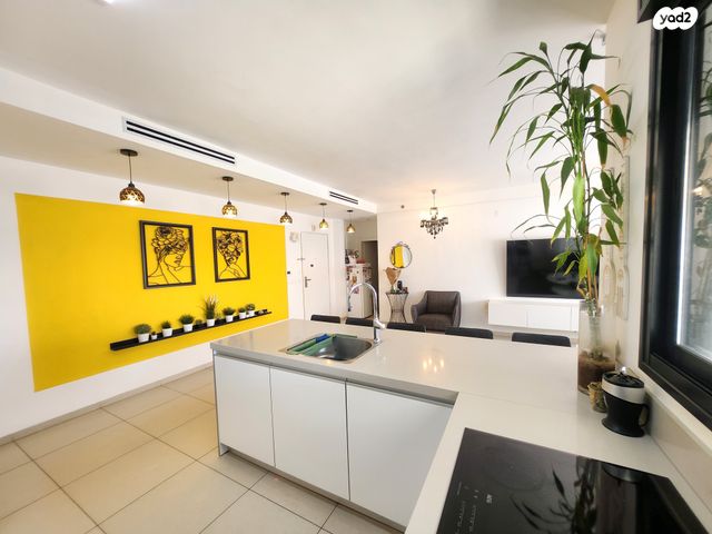 דירה, יונתן רטוש 3, פסגות אפק, ראש העין