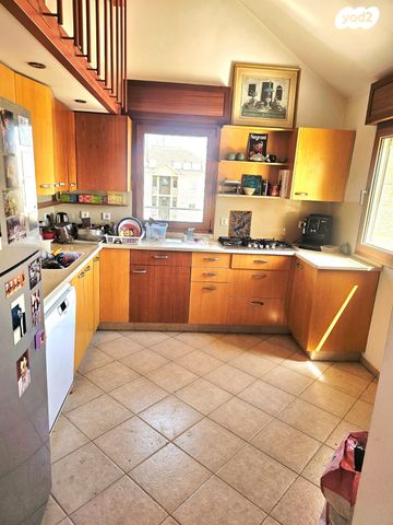 גג/ פנטהאוז, משה קול, בית הכרם, רמת בית הכרם, ירושלים