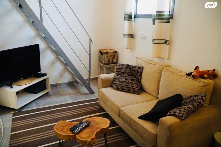 דירת גן, אוז'שקובה, תל אביב יפו