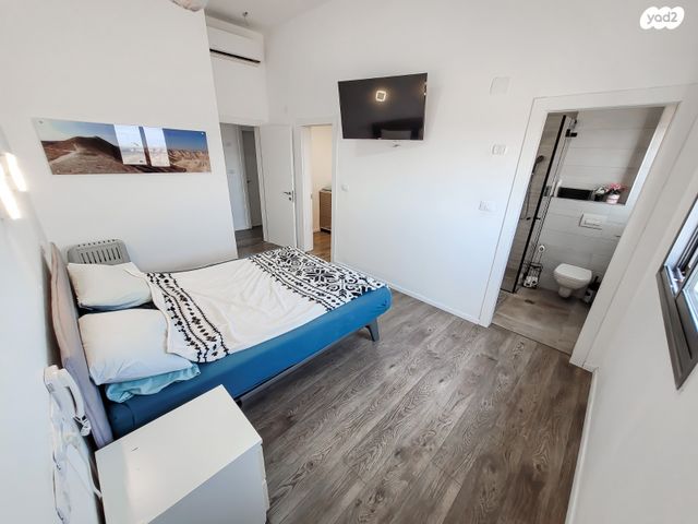 גג/ פנטהאוז, יקינטון, גבעת הרקפות, קרית ביאליק