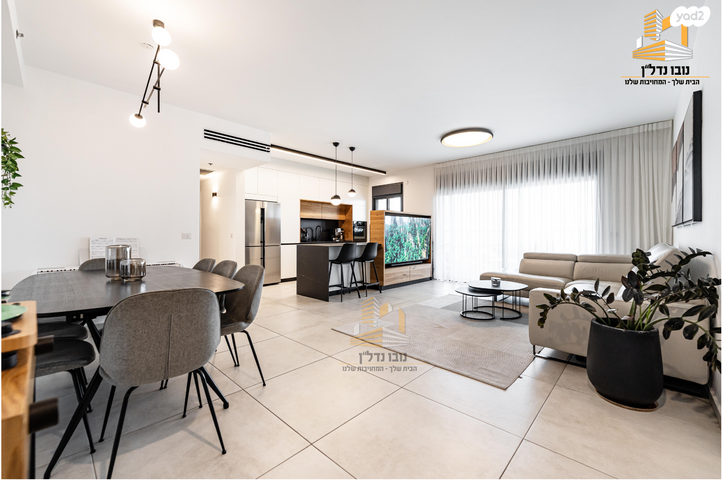 חצרות המושבה