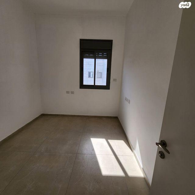 דירה, לח"י 33, שאר העיר, בני ברק