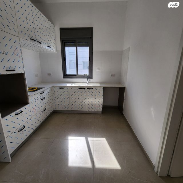 דירה, לח"י 33, שאר העיר, בני ברק