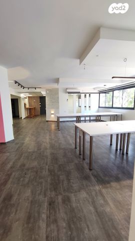 משרדים, שוק תלפיות, חיפה