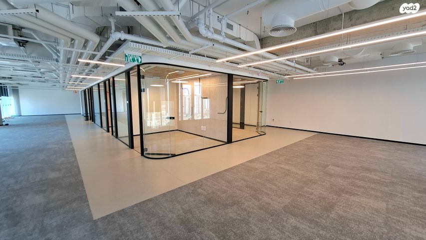 משרדים, לוחמי האש 1, צומת סביון, קרית אונו