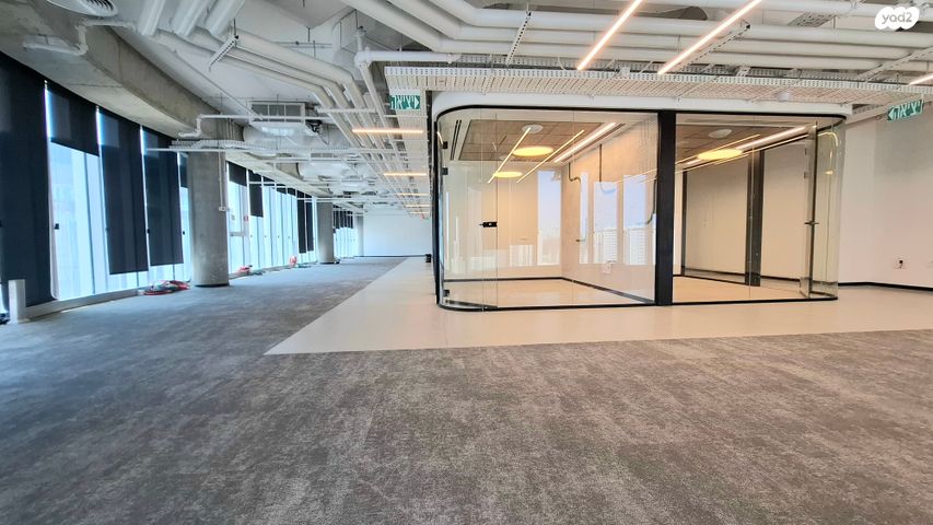 משרדים, לוחמי האש 1, צומת סביון, קרית אונו