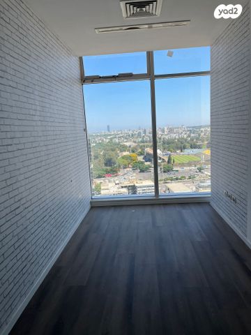 משרדים, מצדה, בני ברק