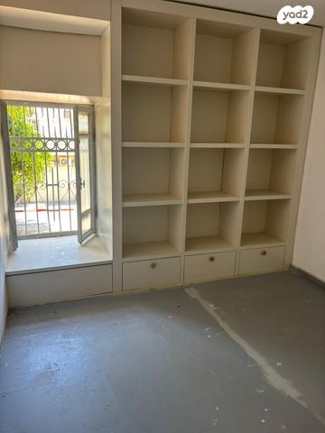 חנויות/ שטח מסחרי, כל ישראל חברים 4, נווה צדק, תל אביב יפו