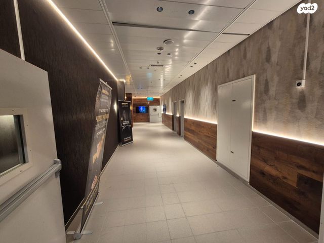 משרדים, דרך חיפה, אזור תעשיה קרית אתא, קרית אתא