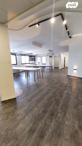 משרדים, שוק תלפיות, חיפה