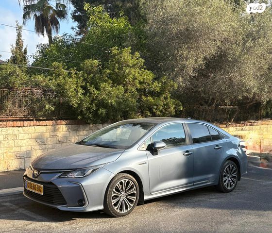 מודעת רכב טויוטה קורולה
