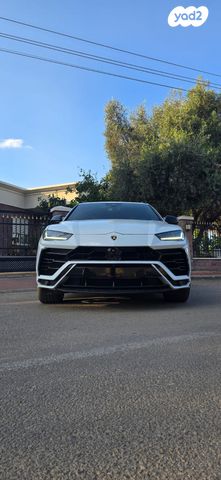 מודעת רכב למבורגיני אורוס