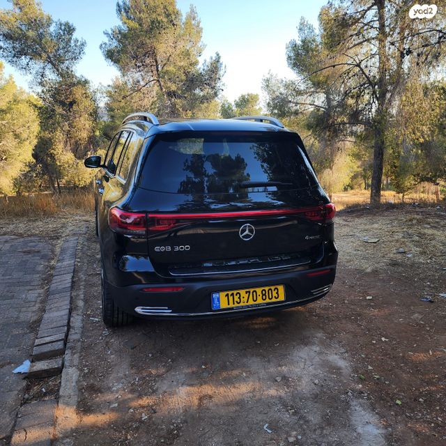 מרצדס-בנץ EQB