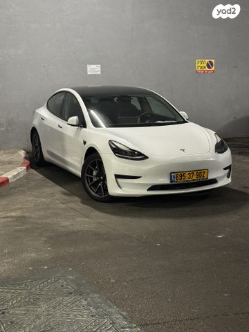 טסלה מודל 3