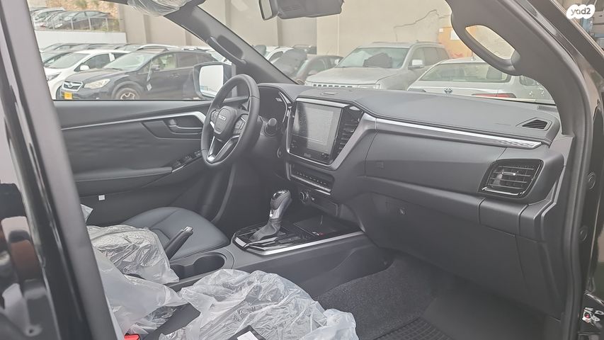 איסוזו די-מקס