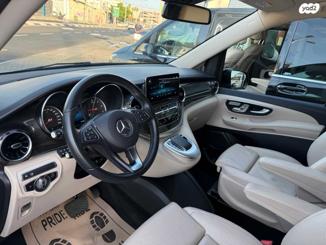 מרצדס-בנץ V-class