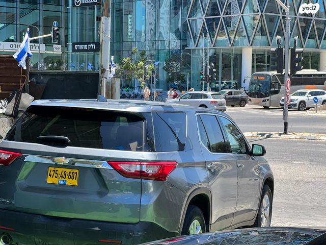 שברולט טראוורס