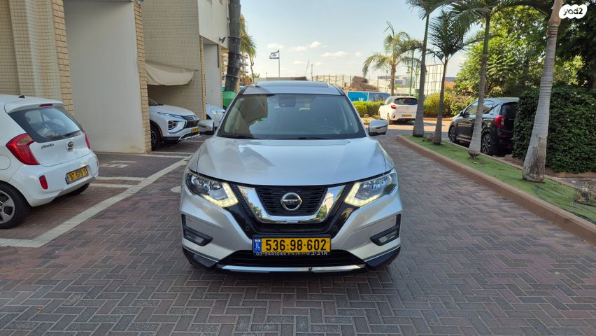 ניסאן אקס טרייל