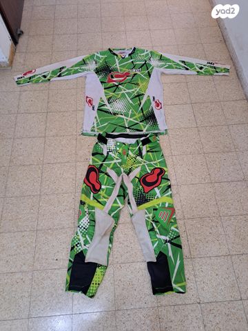 feedItemObj.data.row_1