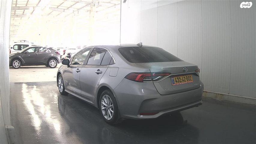 טויוטה קורולה