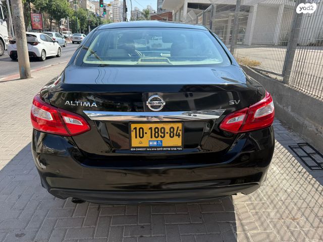 ניסאן אלטימה