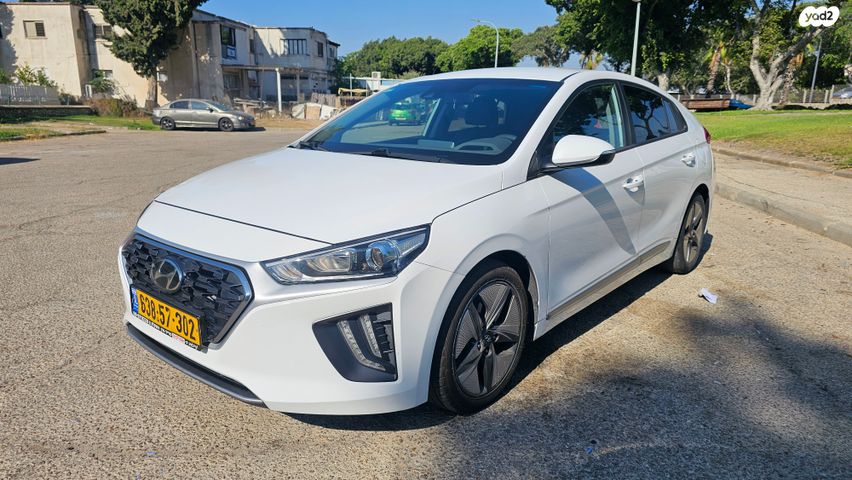 יונדאי איוניק