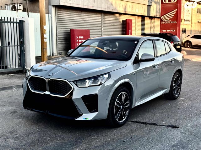 מודעת רכב ב מ וו iX2