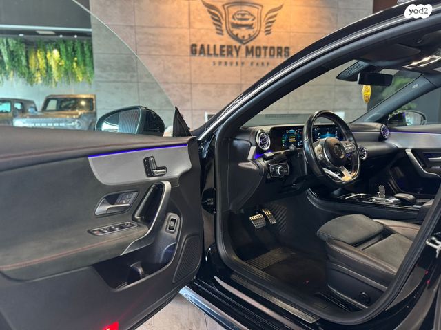 מרצדס-בנץ CLA